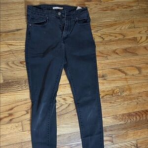 Levi’s Black Skinny Jeans